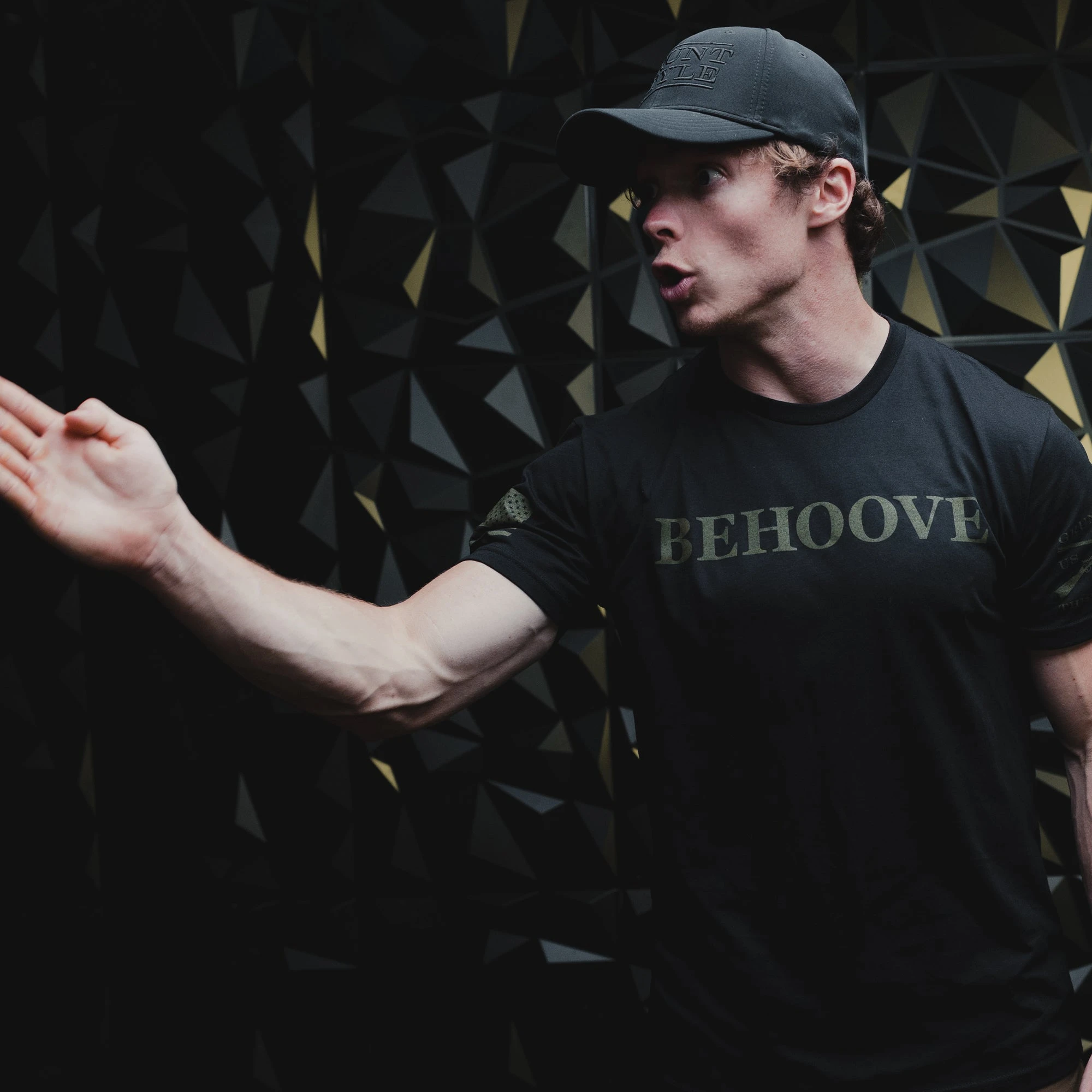 Behoove T-Shirt - Black 6 Behoove T-Shirt - Black - Image 4